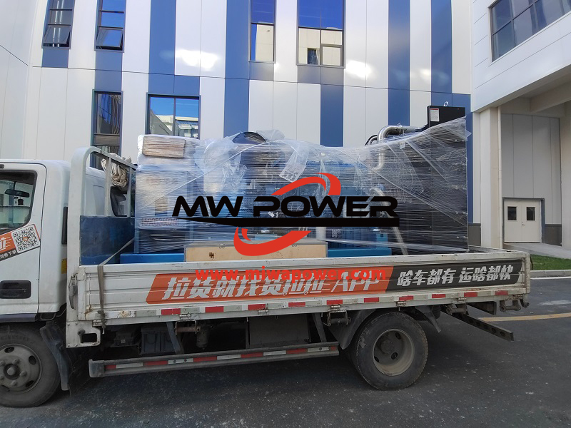 650千瓦潍柴发电机在半导体工厂安装