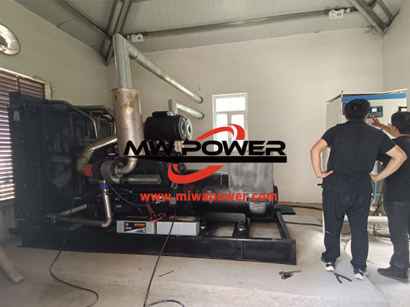 美华500kw柴油发电机在大型商超安装