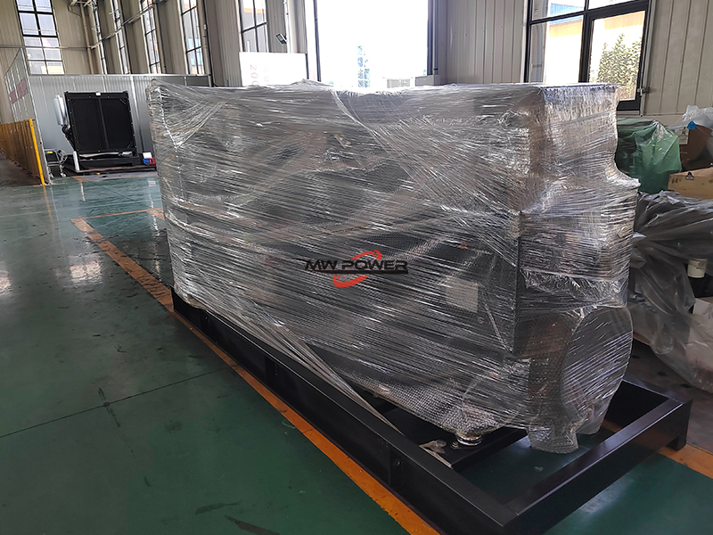 200kw康明斯发电机组 发往江苏